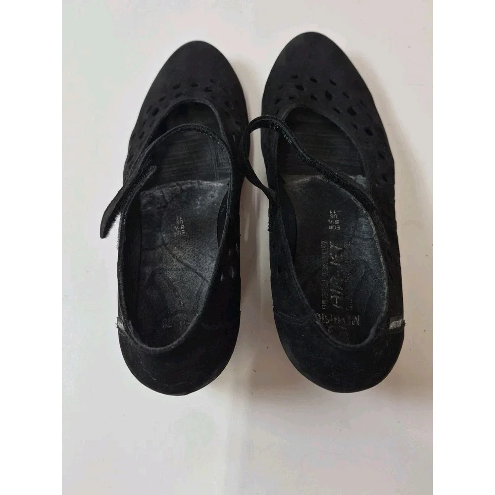 Mephisto Black Suede Mary Jane‎ Shoes Laser Cut US 11 EUR 8.5 Comfort Walking